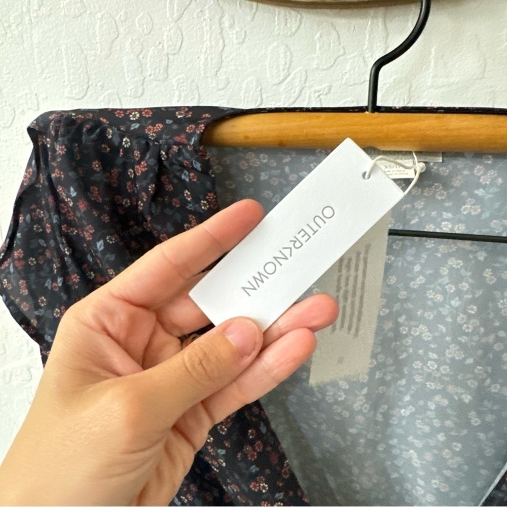 Outerknown Juniper Dainty Floral Short Sleeve Mini Dress XS - Picture 4 of 9